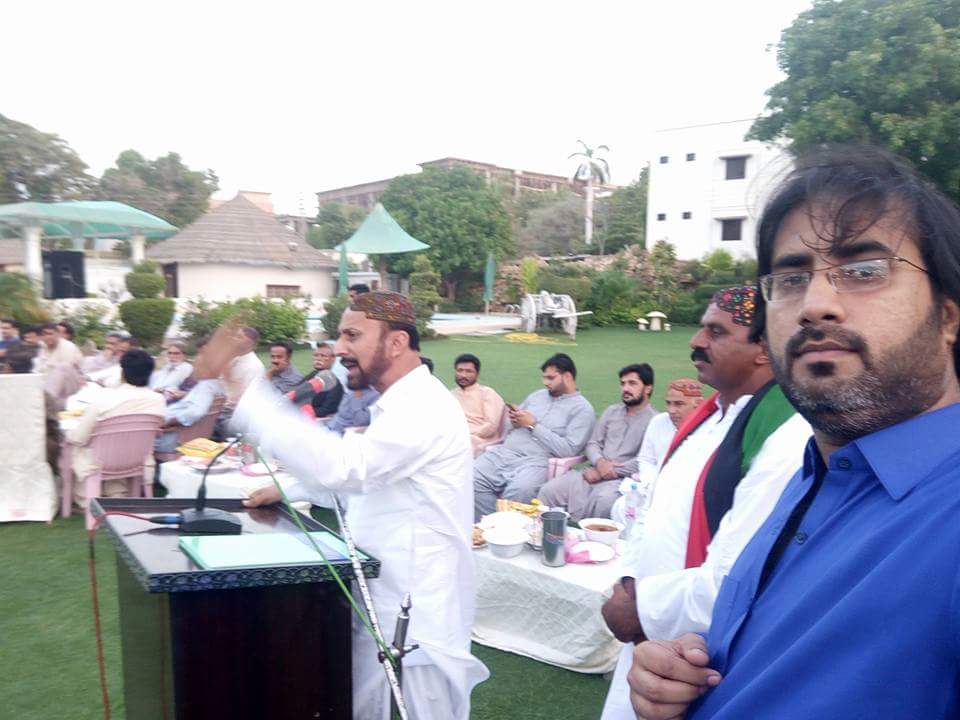 LiaquatShahani_'s tweet photo. Attended iftar party given by #IrfanGulMagsi ticket holder #NA227 with @LiaquatShahani_ general sec culture wing sindh @AR_FND @ImrankzPPP and others at magsi house Hyderabad, where a large number of party workers &amp; ticket holder #PS66 @AajizDhamrah were also present. https://t.co/BRXV9Jb6GQ