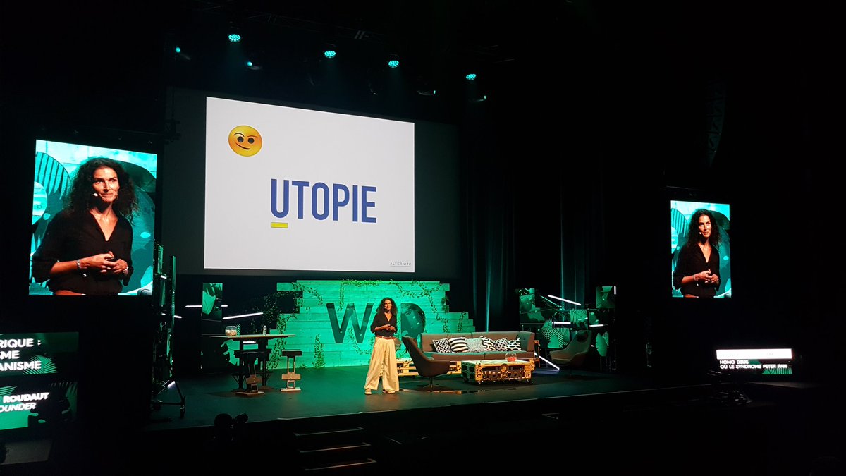 Première conférence du #Web2day avec ma grande sœur Sandrine Roudaut @AlterniteTweet ! "L'utopie numérique. Transhumanisme ou hyper-humanisme ?" Très heureux de voir des conférences qui font réfléchir dans un évènement Tech.