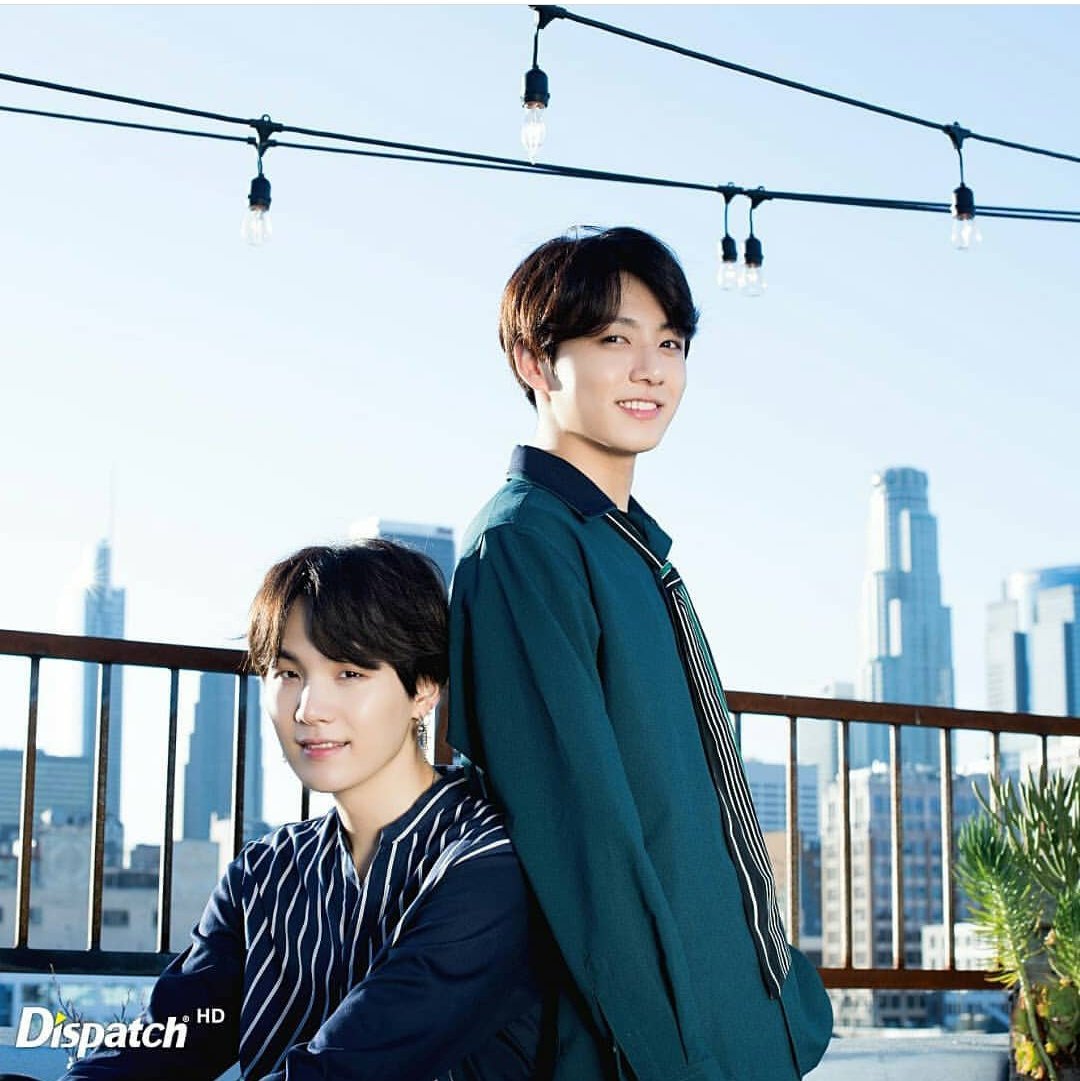 ITanesa's tweet photo. Ahh.. Bless ma heart😭😭💕
#jungkook #yoongi #suga #yoonkok #sugajungkook #bts #army #inaarmy @bts_bighit @BTS_twt https://t.co/urXMMfbSaf