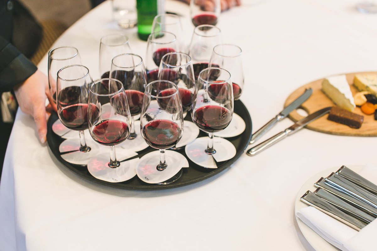 MelbIntlComp's tweet image. Do not miss #MIWC2018! Register now and give your #brand the right exposure. Submit your #wines here: buff.ly/2G9TrZI 

#winetime #shiraz #pinotnoir #cabernetsauvignon #merlot #malbec #grapes #chardonnay #sommelier #Tempranillo