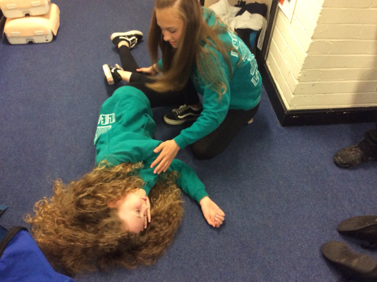 LochsidePS's tweet photo. Developing our life skills using DRS ABC. Thank you to the volunteers from Glaxo who helped the children with their heartstart training yesterday afternoon. #P7K https://t.co/QLGWXlG0FK