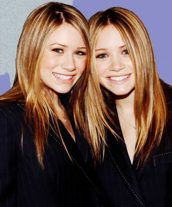 Happy Birthday to Mary-Kate and Ashley Olsen! 32!       