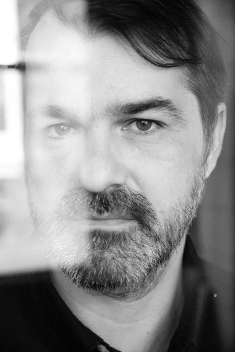 tisff_'s tweet photo. Guest of Honor | Renowned Hungarian director Kornél Mundruczó

Mundruczó mixes reality with legends and myths and reveals the socio-economic structures on which modern-day Eastern Europe is based, which oscillates between the economic crisis and the refugee crisis. https://t.co/nldT76bpR8
