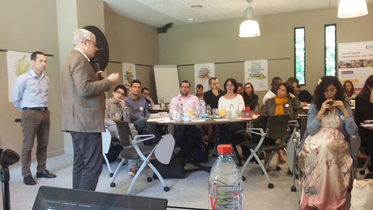 MathBonneau's tweet photo. Lancement du #WelcomeGRDF2018 par @pbono2, merci pour ce précieux temps d'échanges avec nos nouveaux arrivants ! https://t.co/7W4eRnx6po
