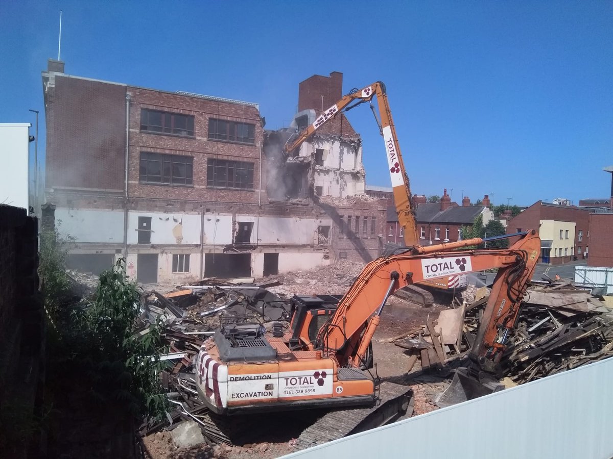 demolitionnorth's tweet photo. #Demolition is in full swing at our #Chester development. Fantastic progress being made by our dedicated site team. #TOTAL #repeatbusiness #siteclearance #deconstruction #highreach #doosan https://t.co/QNd6JwUWhz