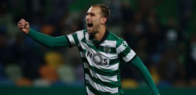 Fenerbahçe Bas Dost'u Transfer Etmek İçin Harekete Geçti.
⚽️370 Maç
🥅195 Gol