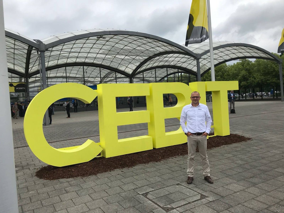 insignio's tweet photo. Die #CEBIT ist im neuen Festival-Format gestartet und wir sind mittendrin. #insignio #sugarcrm #c4c #mautic https://t.co/X1A2BPW9SZ