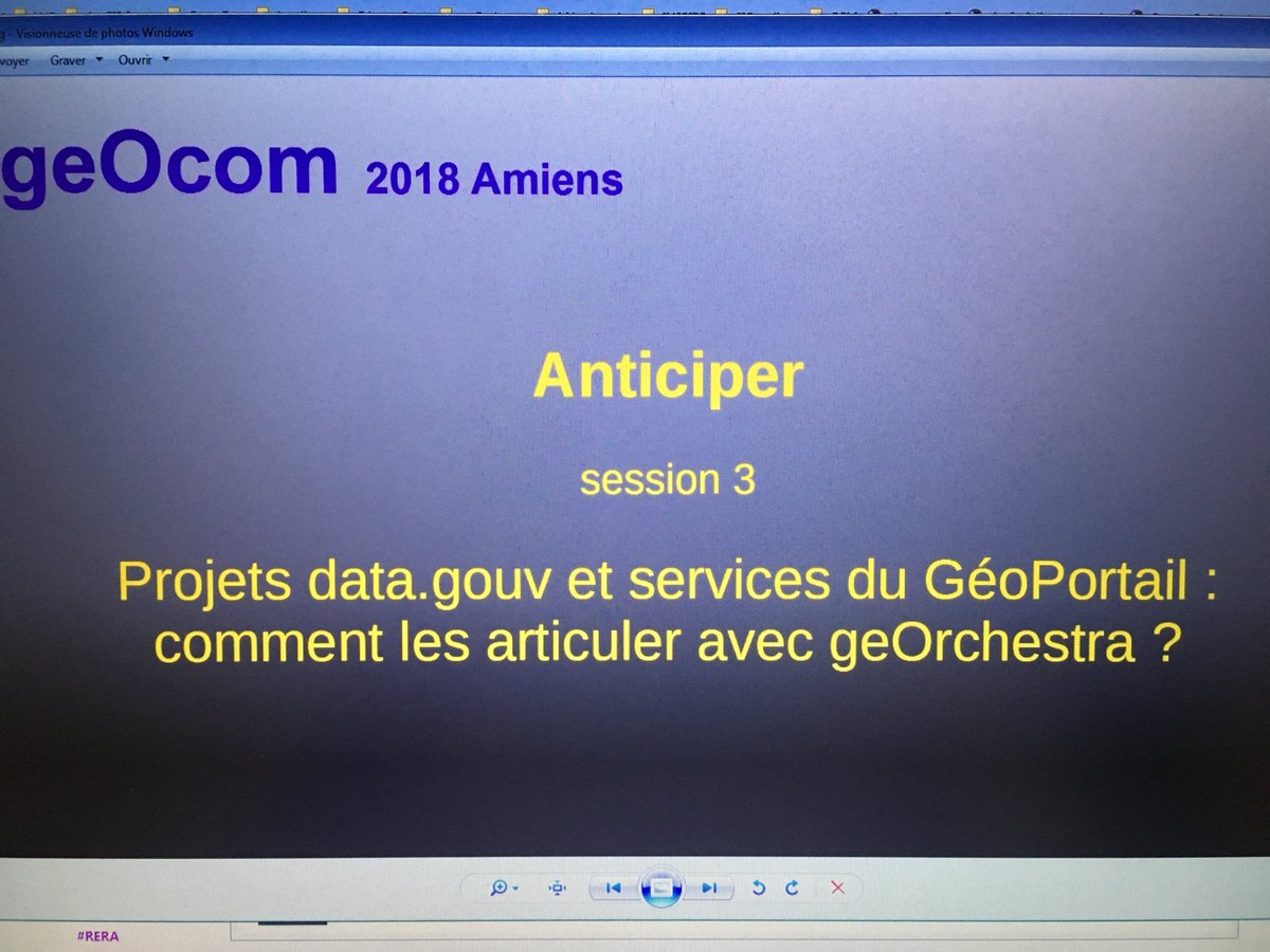 georchestra's tweet photo. #geocom2018 La parole aux représentants du @Geoportail et de @datagouvfr On va parler offres de #services #interopérabilité #interconnexion #API https://t.co/iPs7bktAbA