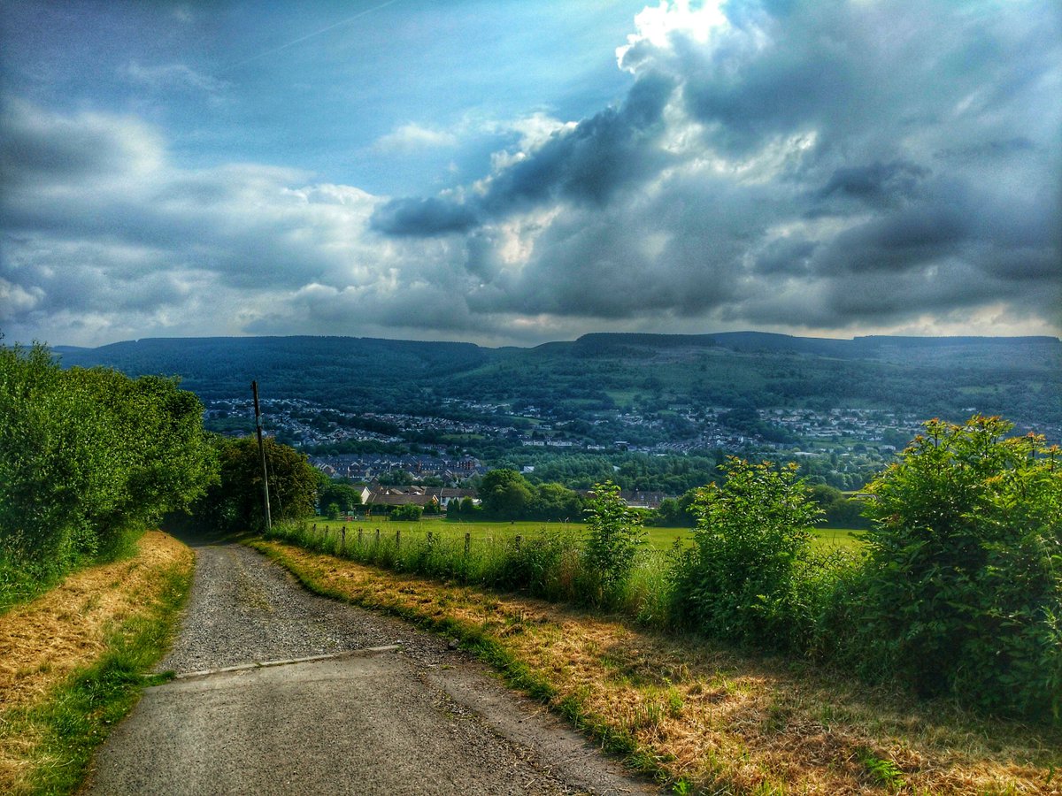 crazydruid's tweet photo. Aberdâr #aberdare #cynonvalley #rct #rhonddacynontaf #wales #cymru #keepwalestidy #darevalleycountrypark #godreaman #summer https://t.co/pAcOuBSTjO