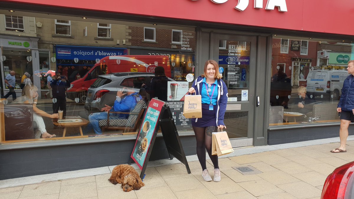 TD_Morpeth's tweet photo. It's a nice day in morpeth today so we've decided to get out and about to our o2 open stores to tell them all about o2 open and how we can get them an amazing deal

#whyo2 #o2open 

@lindasfjones @neilstorey1 @TalkDirectLeeds @daleclark22 @Habib_Khatib https://t.co/LyzzZrntGg