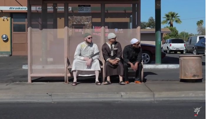 jihadwatchRS's tweet photo. Islamicize Me Day 28: Robert Spencer Robs Our Caravan! https://t.co/hGQWyJ5oeC https://t.co/ziLisKdDoK