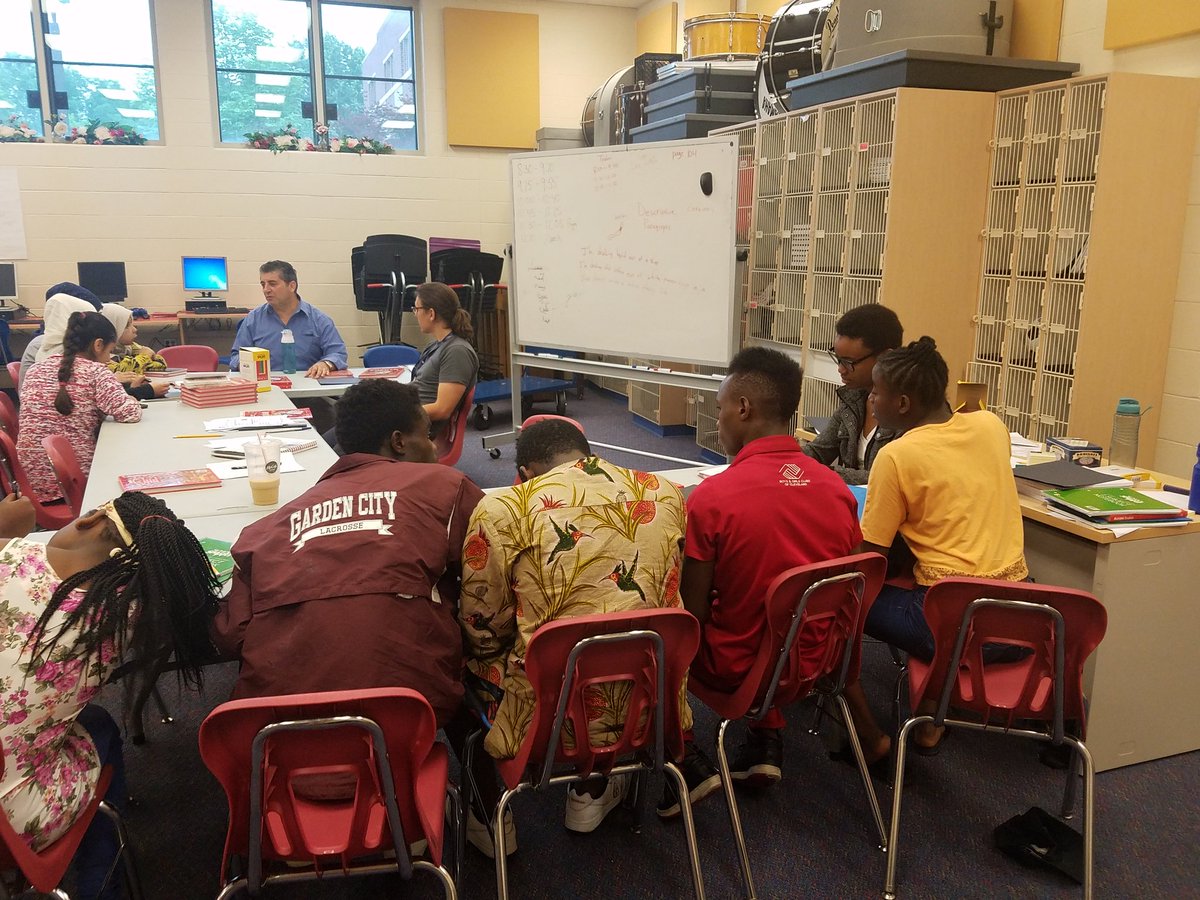 MultilingualCLE's tweet photo. High School Summer Enrichment Academy for English Learners in Action. @CLEMetroSchools @CMSD_PolicyNews @CMSD_BLUE @EricGordon_CEO https://t.co/tCaw7Ofw7i