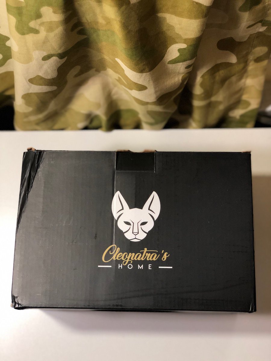 samuelnarbuada's tweet image. I am contented with this #stemless #wine #glass by #CleopatrasHome!
#sponsored #ad
Link: amazon.com/gp/product/B07…
Its #size is #perfect for #aerating. In other words, this wine glass will #work #well with wine. Best of all, #dishwasher #safe!