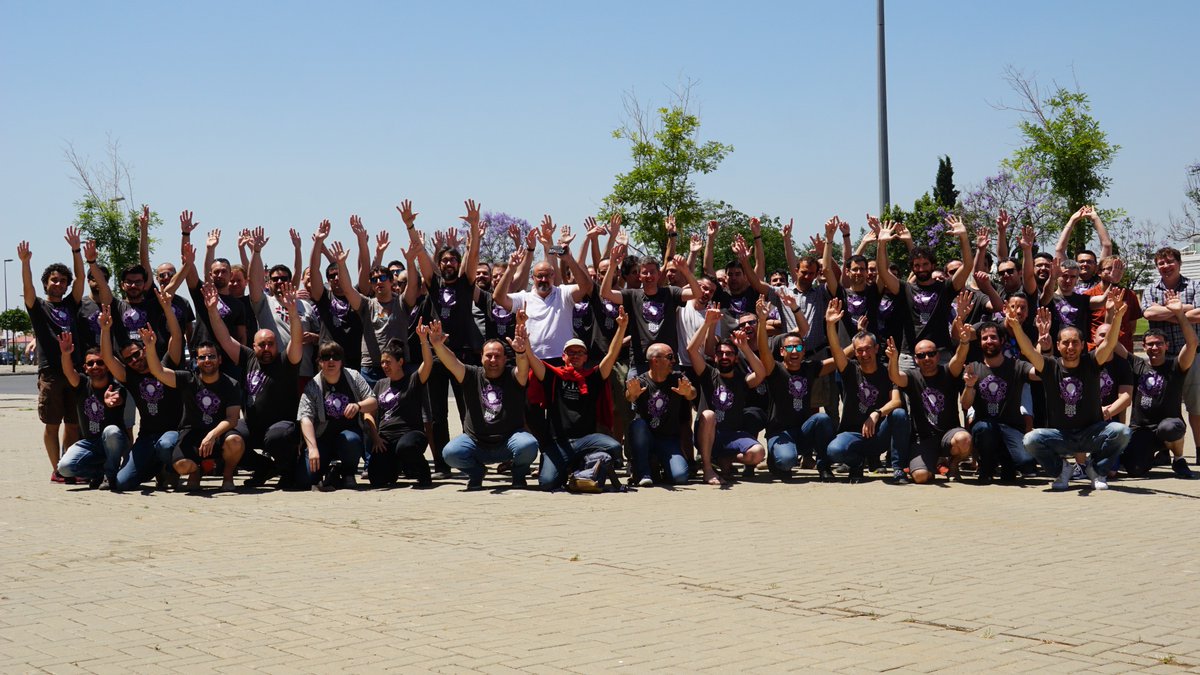 aeodoo's tweet photo. Picture of the day, from 2 different perspectives. Our community in the code sprint organized by @OdooCommunity and @GuadalTech in Seville. #jornadasodoo #odoo Thanks to @nachohmg https://t.co/hd9KVx8N4D
