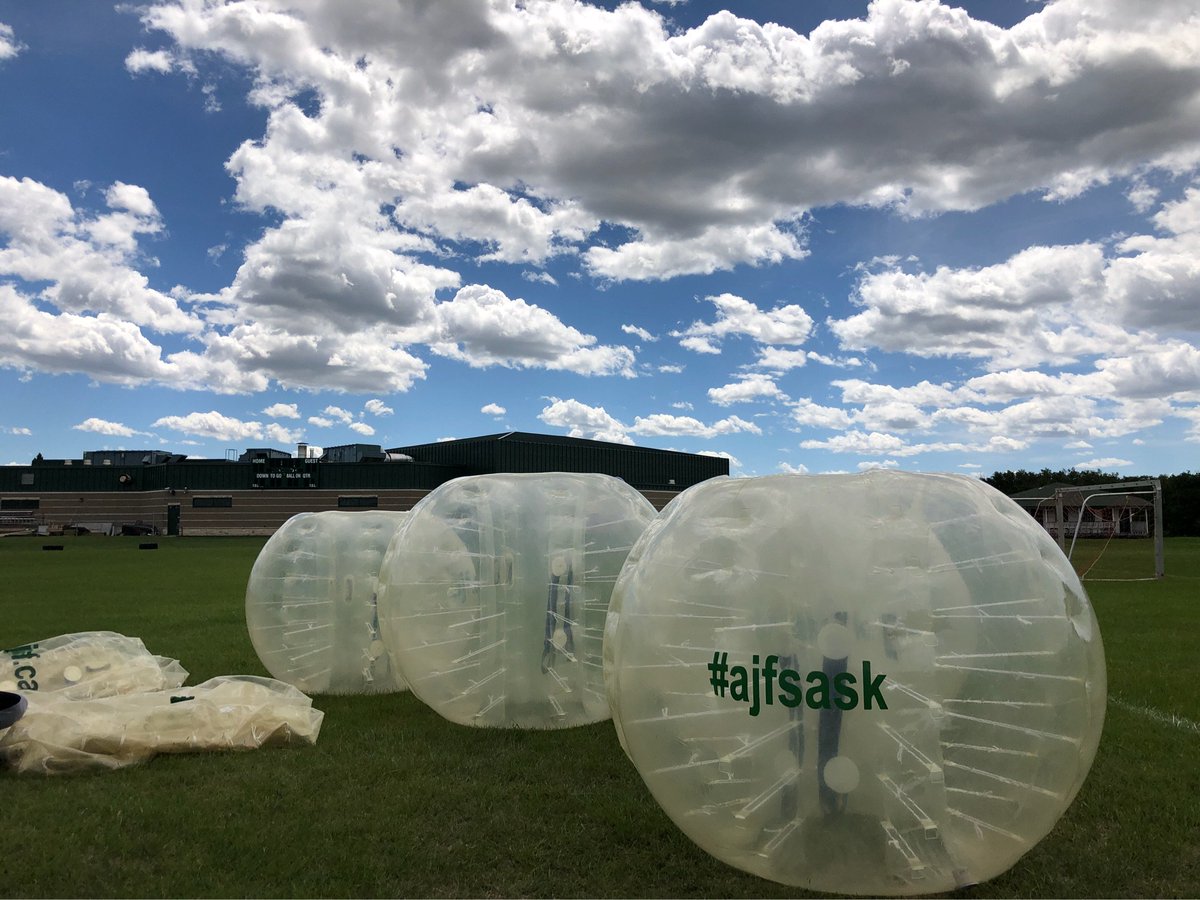 SHHS_SRC's tweet photo. Yesterday was a great day of French games and activities with #ajfsask #bubblesoccer https://t.co/KTFqF0v3b2