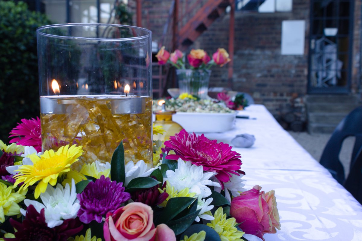b_topchefs's tweet photo. The Blackcurrant Studio Magic 💫🌻 Check out the snaps from our Flower Arranging Class. 🌻🌼🌸🌹🌺🌷
Book a class at the Blackcurrant  kitchen studio at Maboneng. https://t.co/Id6RwUQkvq