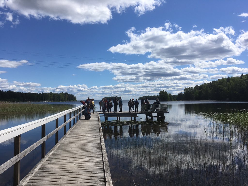 Laura Jänis tweet media