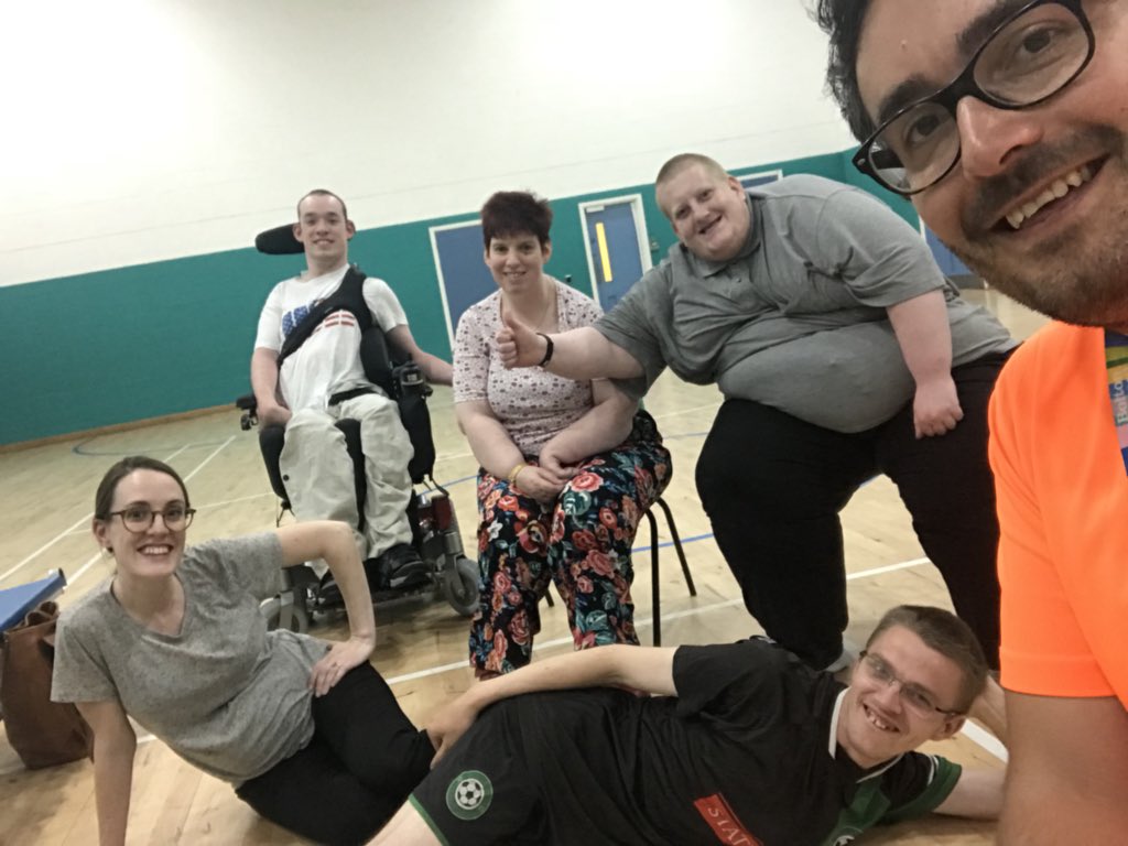 AFCMasters's tweet photo. @khollinson thank you so much for coming over on Monday - we had a great time learning about your song and adding a few cheeky verses too #disabilityawareness #experiences https://t.co/1c2c2a7hHj
