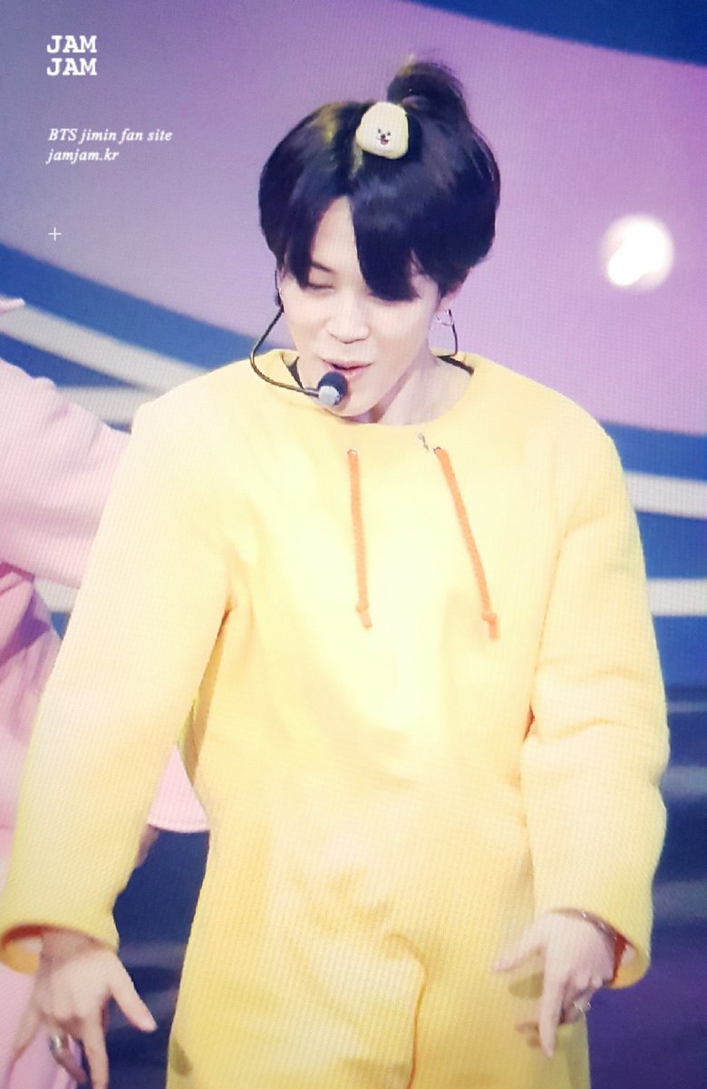 parkjamjam_kr's tweet photo. 180613 프롬파티 #JIMIN #지민 치미 정식 데뷔ㅠㅠㅠㅠㅠㅠㅠㅠ https://t.co/pN0yiqiNju