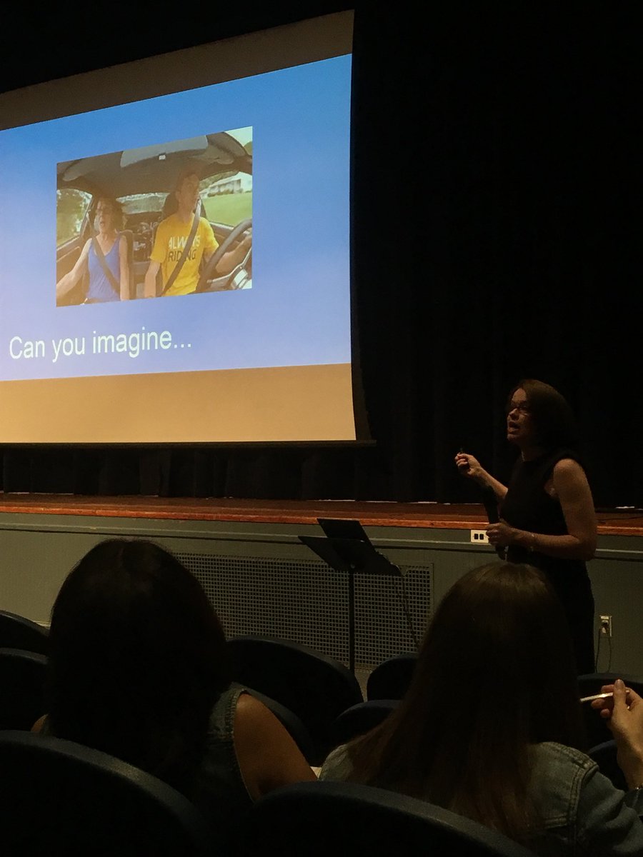 jackielongan's tweet photo. Learning lesson structure to help grow mathematicians who are reflective thinkers with @MrsCristinYoung #MathExtravaganza #DASDpride @edward_f_merk https://t.co/uKploEIFIl