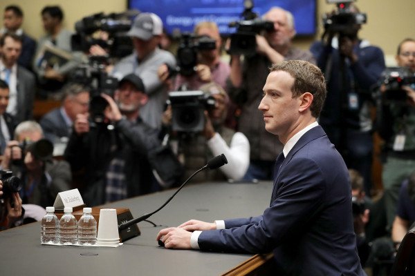 Petite lecture de chevet: Here are 454 pages of Facebook’s written follow-up answers to Congress buff.ly/2y3ySdT