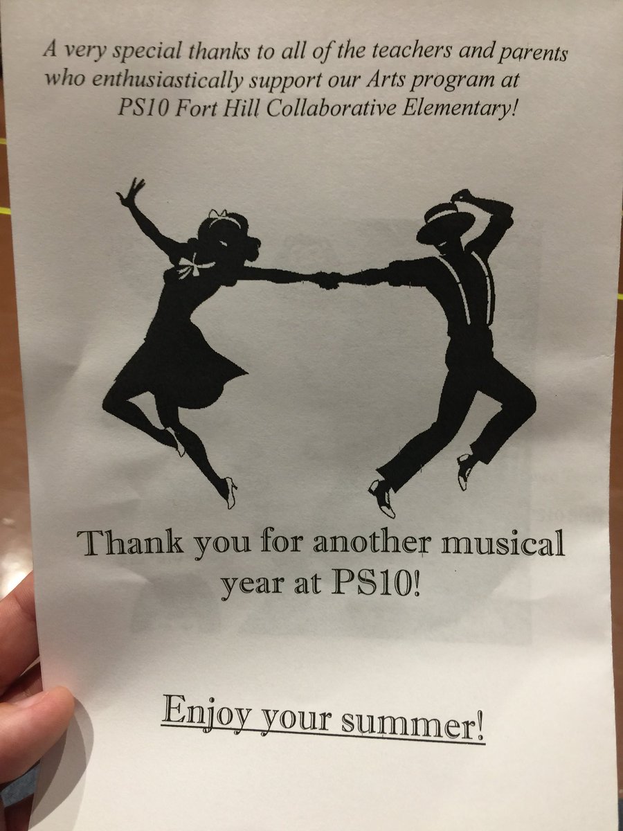 Tina11_5's tweet photo. PS10 school performance. Absolutely amazing! So hard to hold back tears. Extremely proud of all the students. #ps10proud #proudparent #PS10FortHill #StatenIsland https://t.co/1ZR79ucMHh
