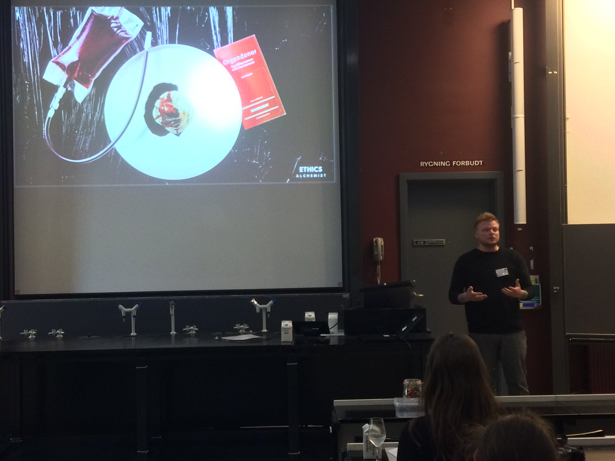 A dish representing the ethic question of organ donation. Heart and cherry, presented by Rasmus Munk, Restaurant Alchemist. An example of #holisticcuisine #dkfood #smagforlivet #ethics #TasteForLife