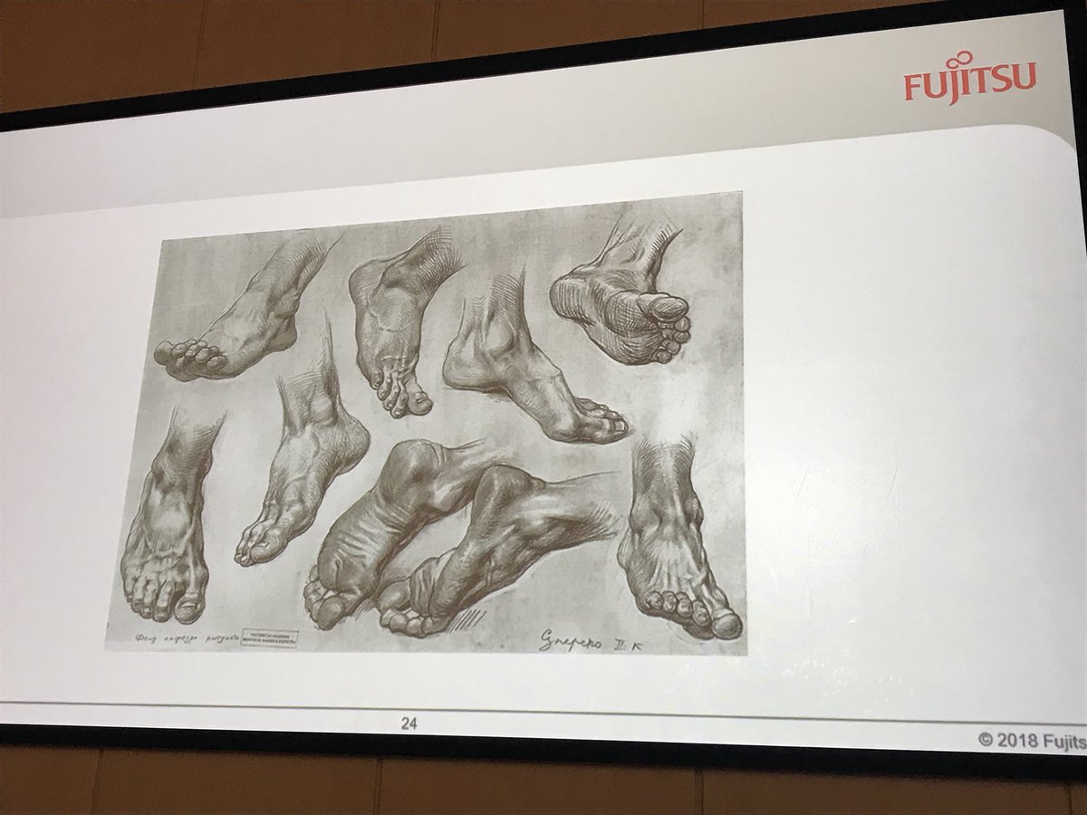 kylie_roco's tweet photo. “Always put your feet in the shoes of the customer” - @clatworthya from Fujitsu discussing account-based marketing @NTU_EI #NTUignite https://t.co/dhwHacUri5