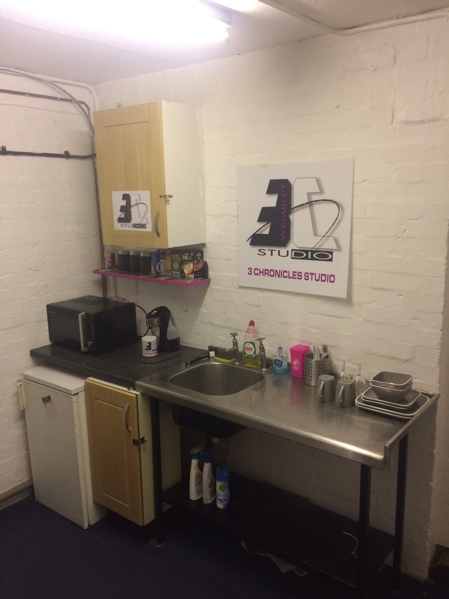 3 CHRONICLES STUDIO tweet media