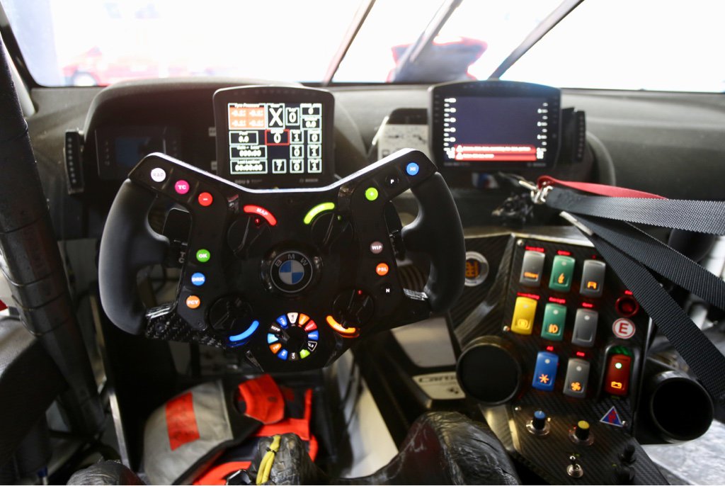 BMWMotorsport's tweet photo. A look at the holy of holies: the cockpit of the BMW M8 GTE. #MISSION8 #LeMans24 #LeMans https://t.co/aq40ymWCos