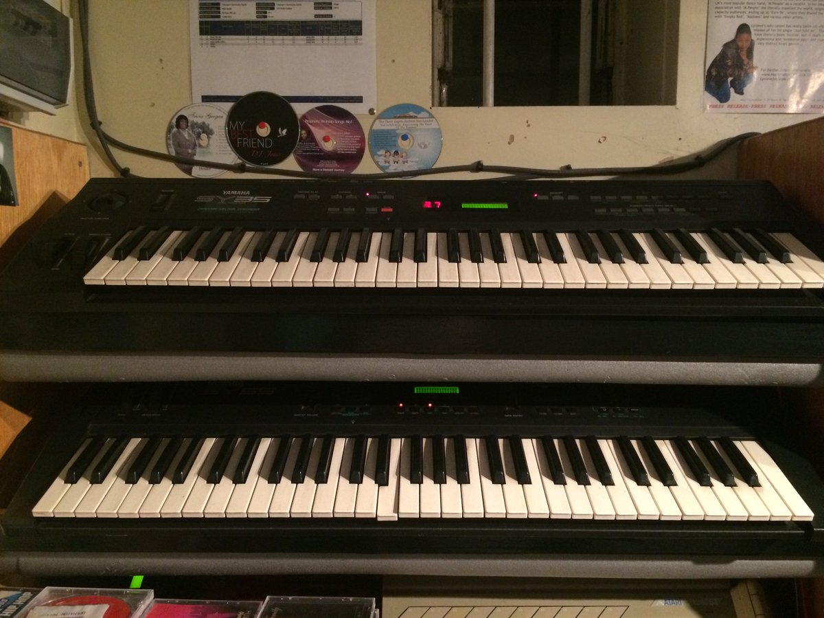 3 CHRONICLES STUDIO tweet media