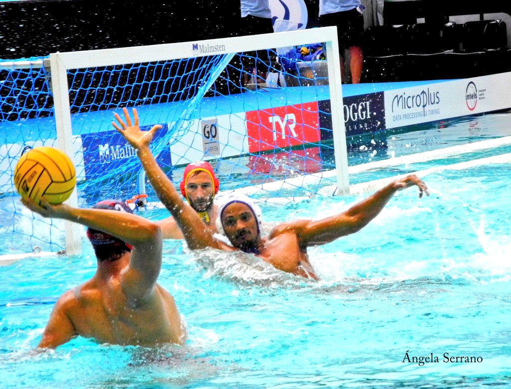 A_sheras25's tweet photo. 📷🤽🏻 FOTOGRAFÍAS: 'El paso del @CNAB_oficial por la #Final8Genoa' Más aquí : https://t.co/qUR379ReyM
@alexbustos_10 @MarcLarumbe @blaiibla @alvarowp98 @mikiwp97 https://t.co/QeDji5f7MY