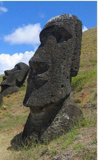 DavidTingle's tweet photo. The FA has already commissioned a bust of Harry Kane in anticipation of a world cup win. #ENG #WorldCup2018 https://t.co/KPy0QcI09E