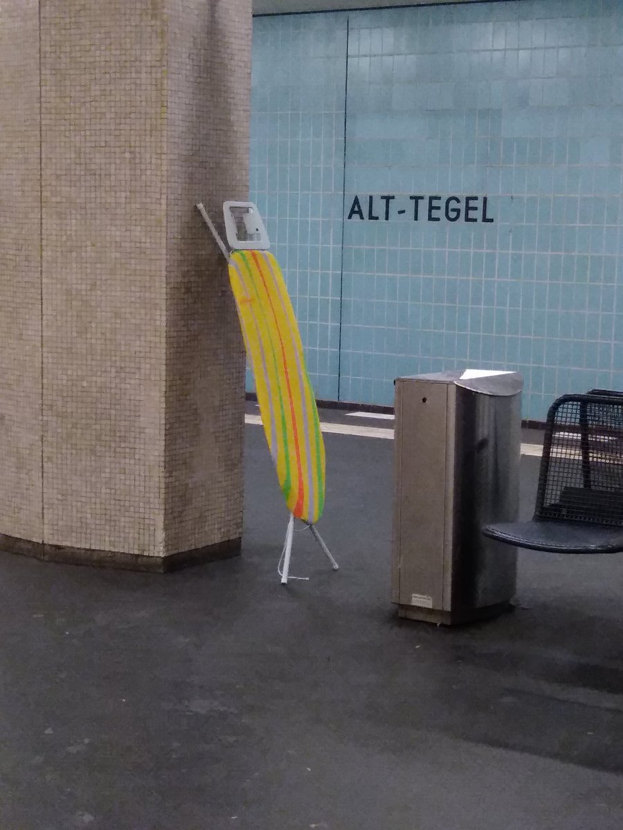 Im Job Bügelbrett, in der Freizeit Surfboard. 

📷: Katharina H.