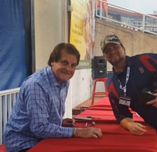 AustinDJordan's tweet photo. It's not every day that you get to meet &amp; ask questions to a HOF Baseball Manager (arguably the best ever) BUT yesterday was the day! Thank you @TonyLaRussa for everything, especially for giving @RealMcCoyJordan some baseball advice. Thank you @SalemRedSox, #GreatestShowInTown! https://t.co/mjn8Lrf62E