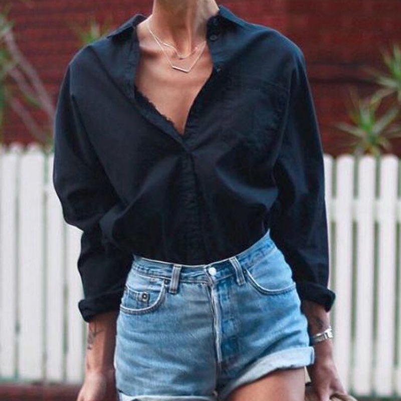 Baulchic's tweet photo. Hace un tiempo estupendo y esperamos que siga así para poder lucir #outfits súper chic de nuestro baúl de lujo. 

Te esperamos 👇
https://t.co/2GWd71Saqq
Tu baúl de #moda #chic.

👠👜👖👚👗🧣👘👙👟

#complementos #estilo #bauldelujo #armariodelujo #descuentostodoelaño #Baulchic https://t.co/wPF057rV8g
