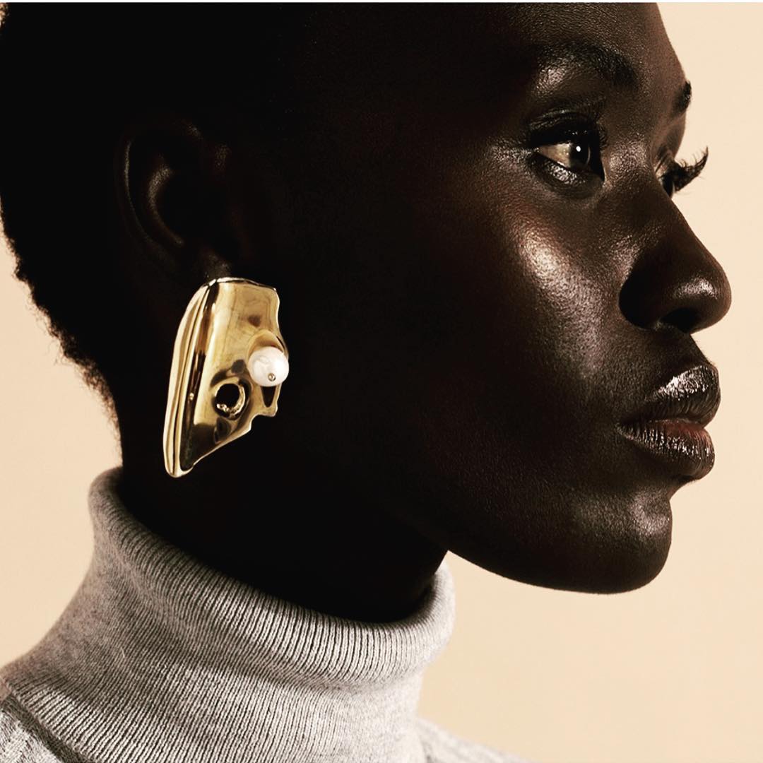 crystalmodelsUG's tweet photo. Our international model @AnyonAsola for @tamaracherieofficial shot by @svenkristianphoto
#CrystalModelsAfrica #Melanin
#TamaraChérie #refined #luxe #contemporary #studio #custom #bespoke #fashion #design #designer #FabulousModels #FusionModels #TCfieldnotes #bts #CapeTown https://t.co/xoohtBZLqc