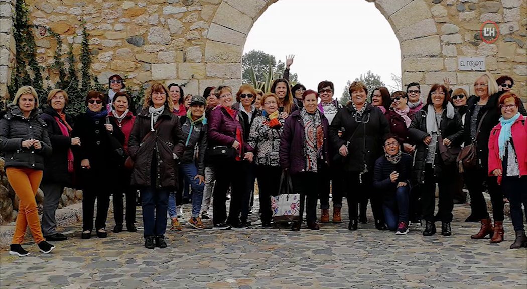 lhdigitalh's tweet photo. #REPORTATGELH #EN5MINUTS L'Associació de Dones de Sant Josep celebra els 25 anys. https://t.co/aWM3UenpGp https://t.co/Crvi2l0TS1