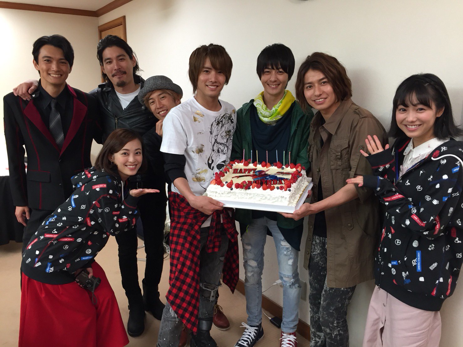 犬飼貴丈　桐生戦兎　劇中着用　シャツ　仮面ライダービルド ジャンク品 犬飼貴丈 桐生戦兎 劇中着用 シャツ 仮面ライダービルド ジャンク品