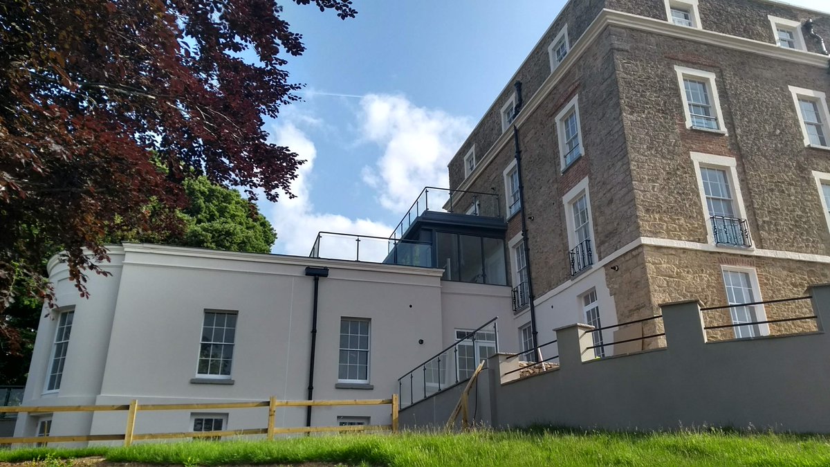 KB2_engineers's tweet photo. The Marine Hill House project in #Clevedon is looking great as it reaches its final stages.  #listedbuilding #Conversion working with @APG_architects https://t.co/OU7wrxeKVw