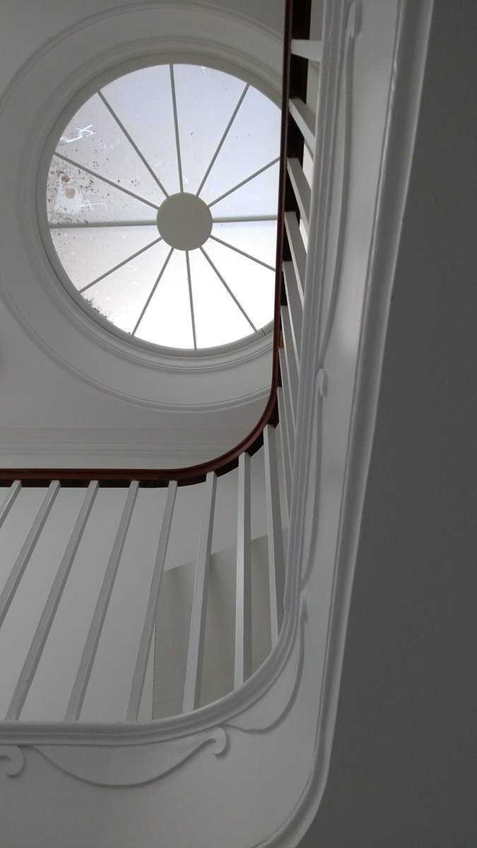 KB2_engineers's tweet photo. The Marine Hill House project in #Clevedon is looking great as it reaches its final stages.  #listedbuilding #Conversion working with @APG_architects https://t.co/OU7wrxeKVw