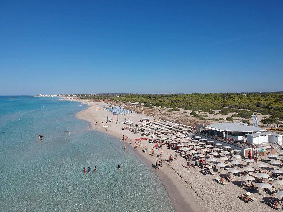 VivosaResort's tweet photo. Finalmente #mare💥
Voglia di estate? ☀️❤️🌊
Scopri la nostre migliori offerte 
#SpecialWeek con la nuova formula
#PriorityRelax 💥
https://t.co/sRFPQotJbW
Follow us on https://t.co/gzc9oF2QJE 
#bestvacations #summer 
#weareinpuglia #puglovers 
#igerspuglia #salento2018 https://t.co/5cs3ZZW2oR