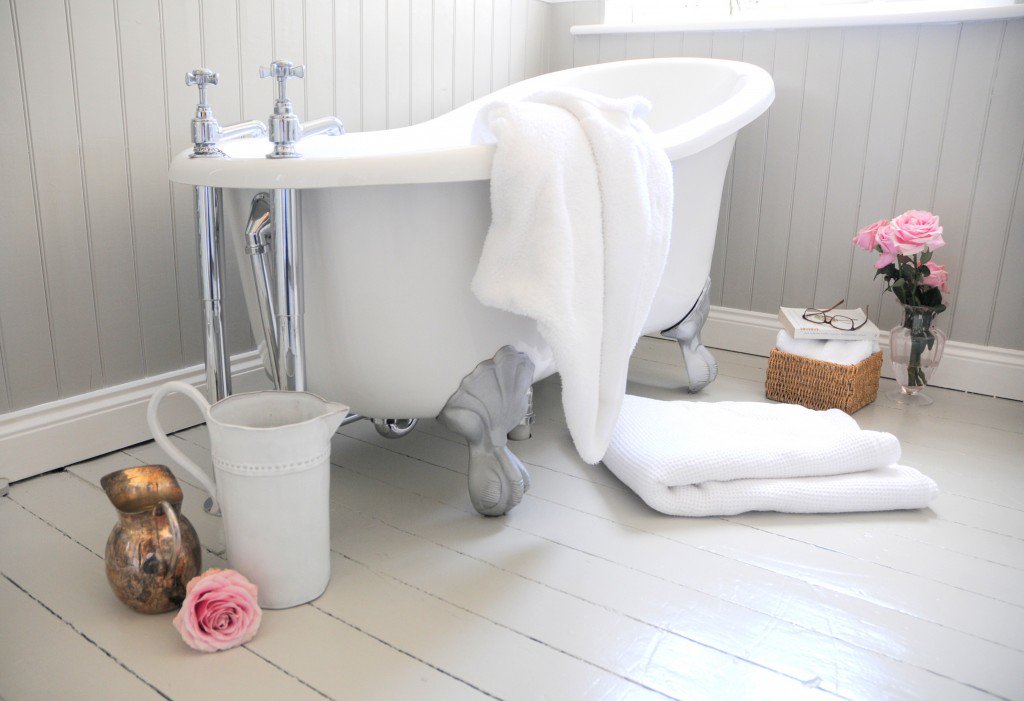 If you're taking your kid to a play place, you might as well do it in style. Read the adventures of <a href="/LindHarrison/">Linda Harrison</a> at the gorgeous @estateescapes and funky
<a href="/williamsdenplay/">William's Den</a> - things have improved since I had a rug rat, I can tell you! #FamilyTravel #Travel