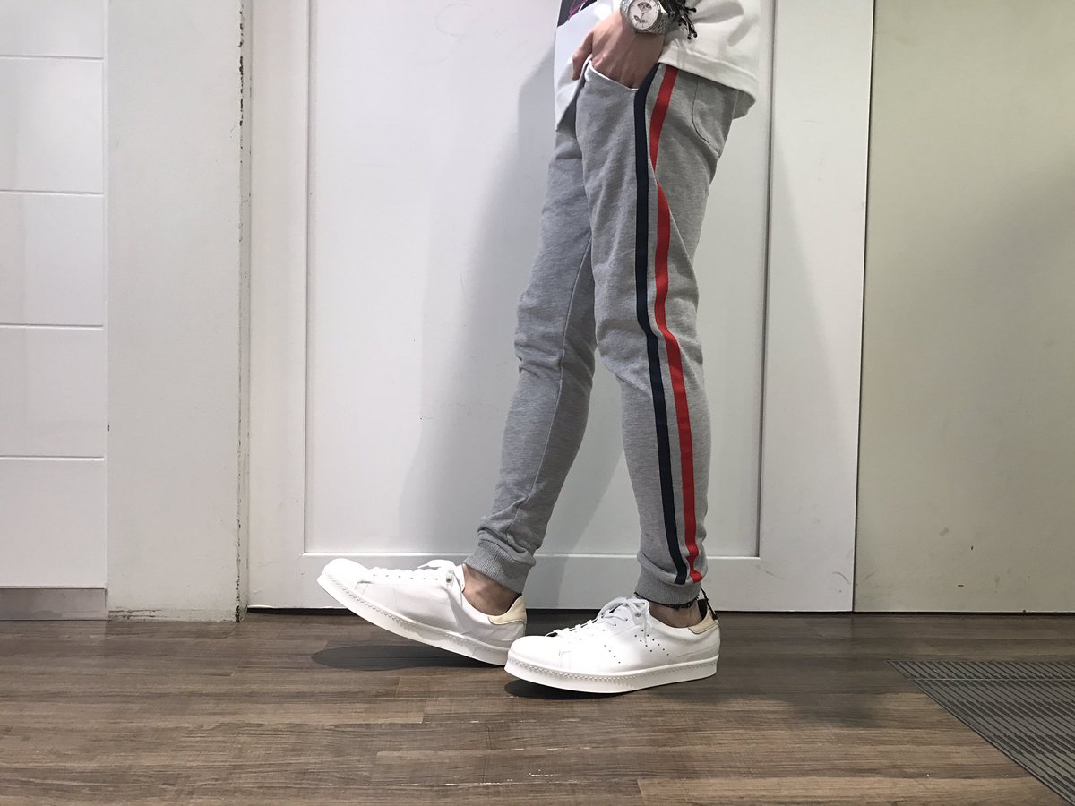 fuga_KENSHO_'s tweet image. このスウェットパンツGETしたけど履き心地良すぎ😄👍
あと少ししかないから気になる方急いで @gdfikebukuro へ🏃
#GOSTARDEFUGA #池袋PARCO #FREEDEE