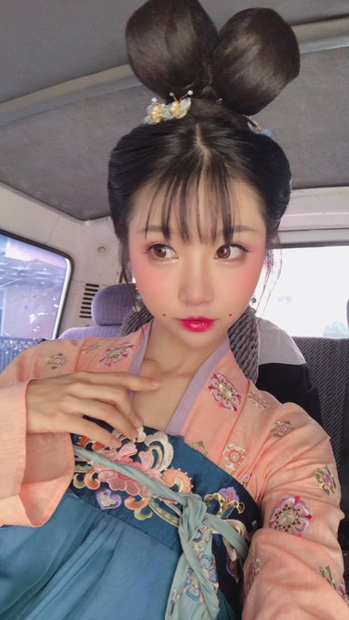 Twitterのコスプレ画像19
