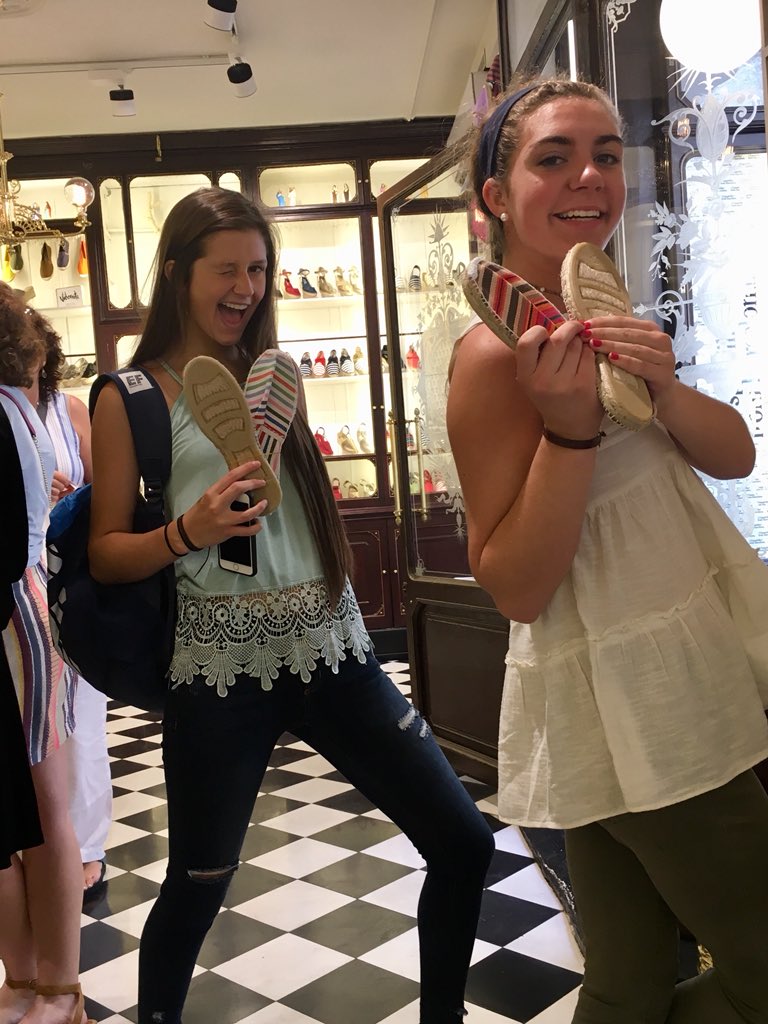 Mrslaramore16's tweet photo. A little more Shopping this morning... our young ladies are happy!
#ShoppinglRamblasArea https://t.co/kC2jJVQ01r
