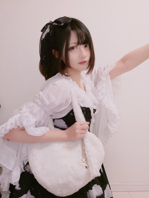 Twitterのコスプレ画像25