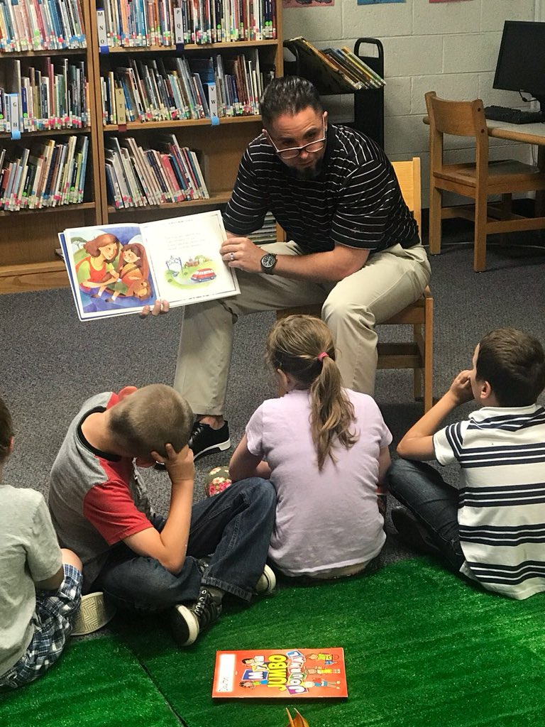 InmanKendra's tweet photo. Midtown Elementary R2BR campers enjoyed their first community reader, which was pastor, Phillip Martin, from The Grove. #R2BR https://t.co/kCIYw58OcS