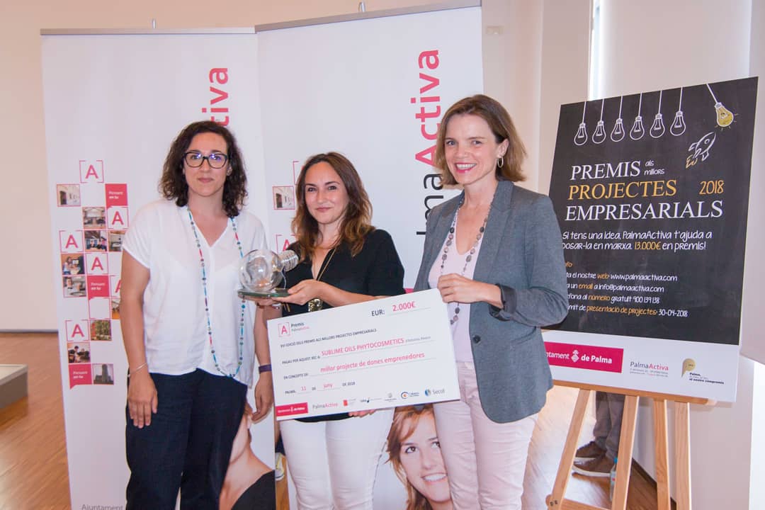 sublime_oils's tweet photo. Sublime oils phytocosmetics, mejor mujer emprendedora - (Muchas gracias 💚💚💚) https://t.co/Uy2wuHRAoX
#premisPA #mujeresemprendedoras https://t.co/ixL5RrUDti