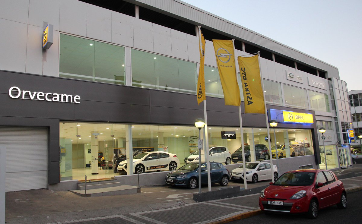 OpelCanarias's tweet photo. ¿Qué necesitas? Somos expertos en cuidar de tu Opel como si fuera nuestro 😊 
👉 https://t.co/MgD0z7QMSD 
#Opel #Orvecame #Lanzarote #GranCanaria #Tenerife #LaPalma #Fuerteventura https://t.co/8S7JXFvuIQ